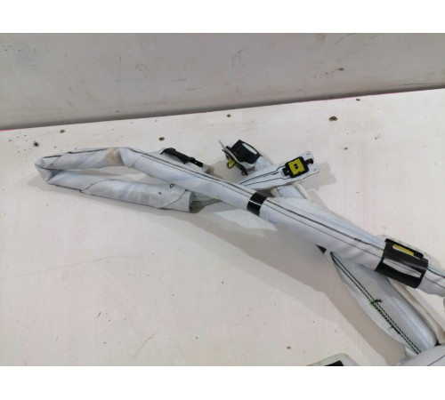 Подушка безопасности правая, шторка