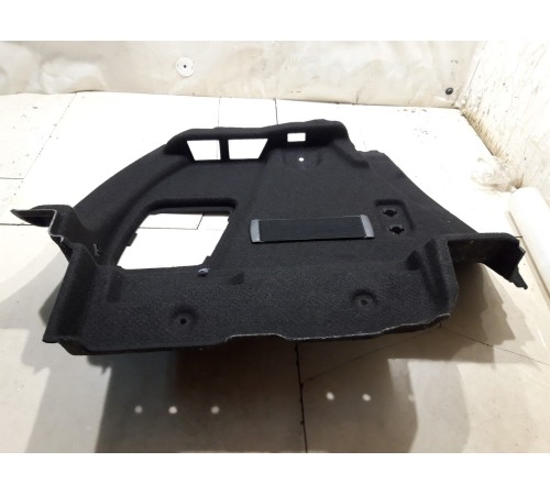 Обшивка багажника левая