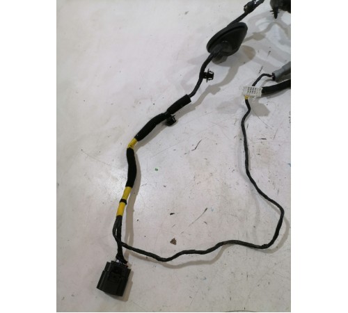 Проводка двери передняя левая