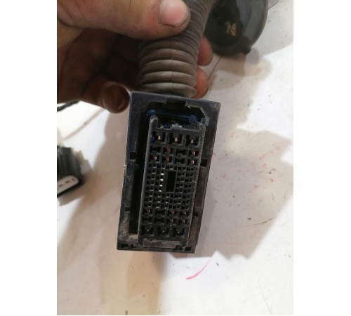 Проводка двери передняя левая