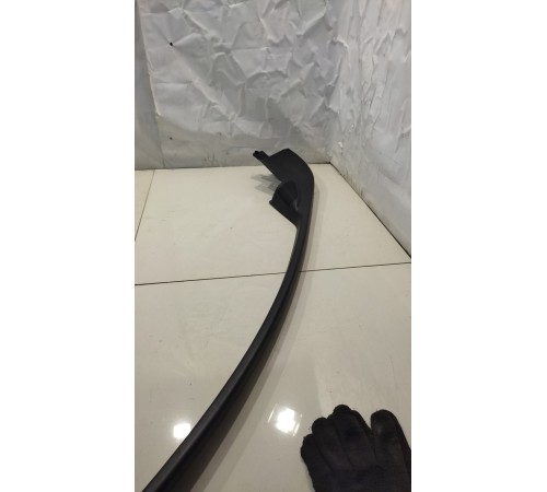 Рамка двери (передняя, правая)