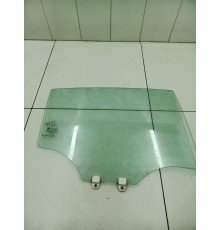 Стекло двери заднее правое