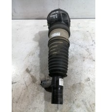 Передняя пневмостойка правая