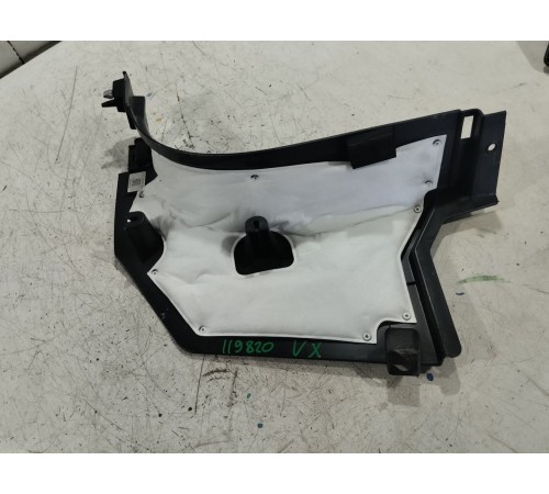 Накладка стойки передняя правая нижняя