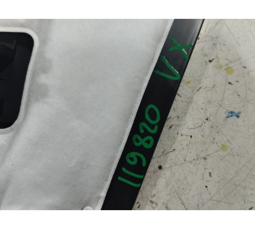 Накладка стойки передняя правая нижняя