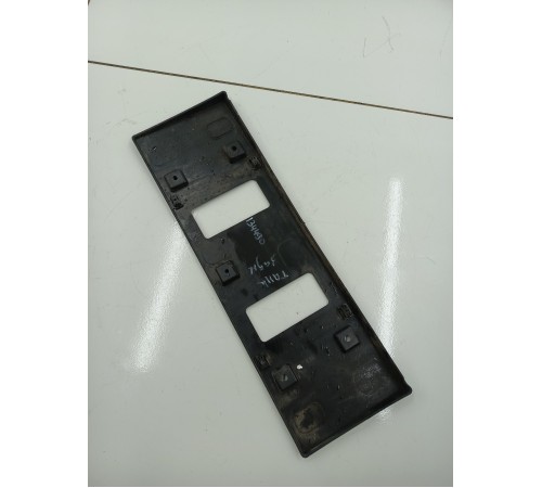 Площадка номерного знака задняя