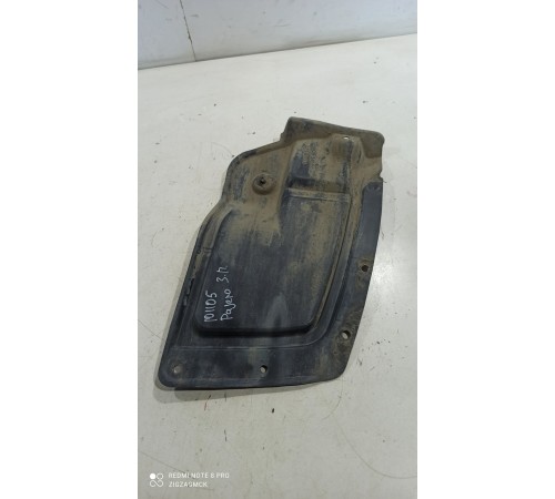 Подкрылок колеса задний правый