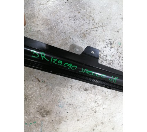 Шторка двери рулонная солнцезащитная задняя правая