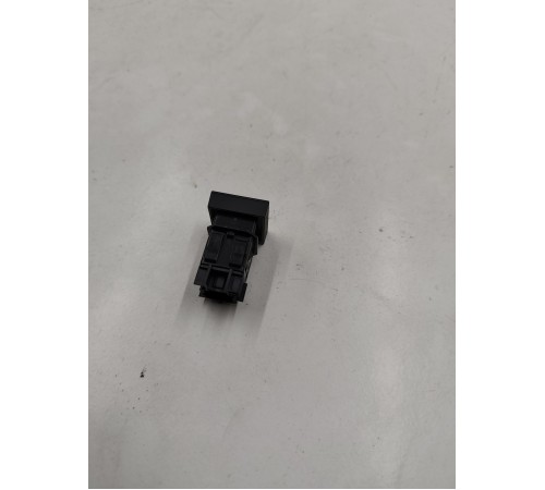 Кнопка подогрева руля