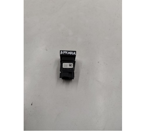 Кнопка подогрева руля