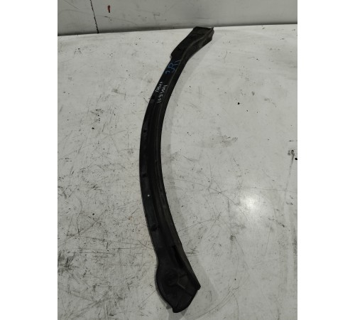 Уплотнитель двери(задний правый)