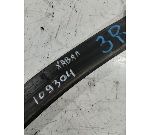 Уплотнитель двери(задний правый)