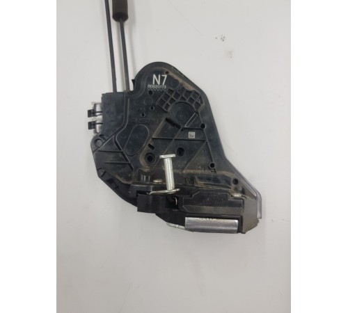 Замок двери задний левый