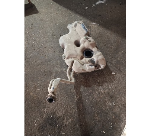 Бак топливный