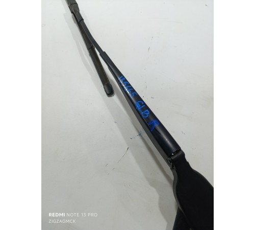 Поводок стеклоочистителя правый, пассажирский