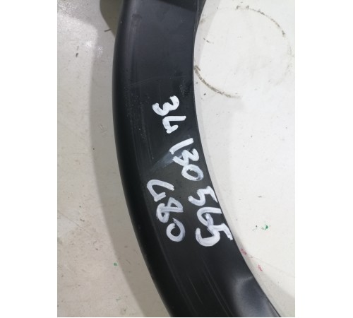 Накладка петли багажника левая