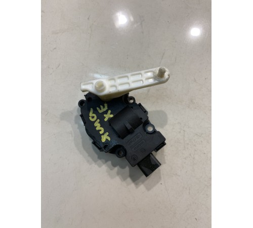 Моторчик привода заслонок отопителя