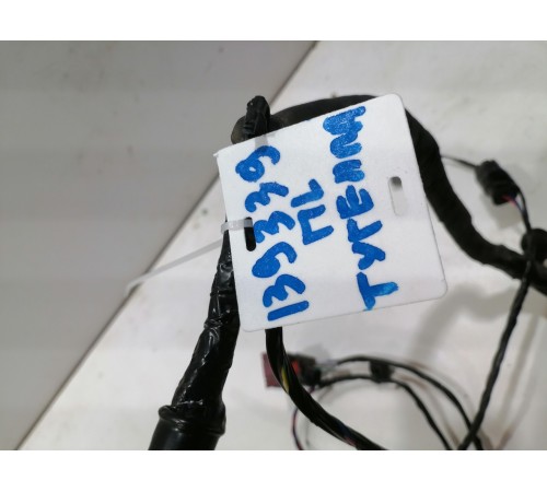 Проводка двери передней левой