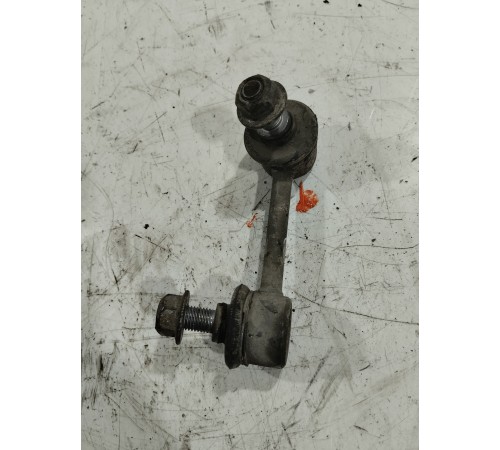 Стойка стабилизатора задняя левая