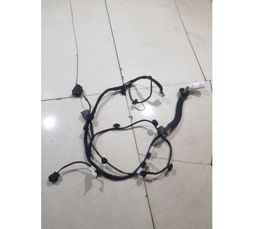 Электропроводка двери задняя левая