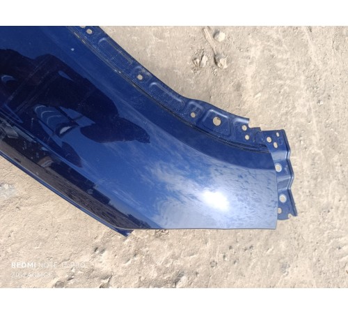 Крыло переднее левое