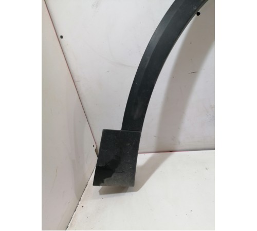 Накладка крыла передняя правая