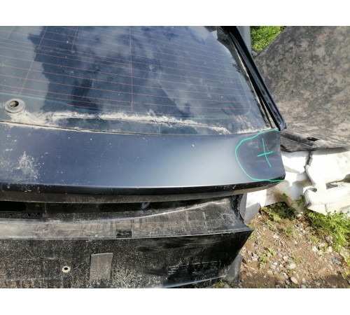 Крышка багажника со стеклом