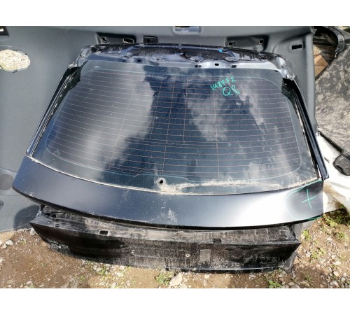 Крышка багажника со стеклом