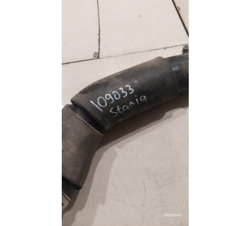 Патрубок радиатора