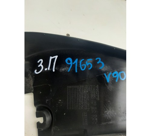 Рамка двери (задняя, правая)