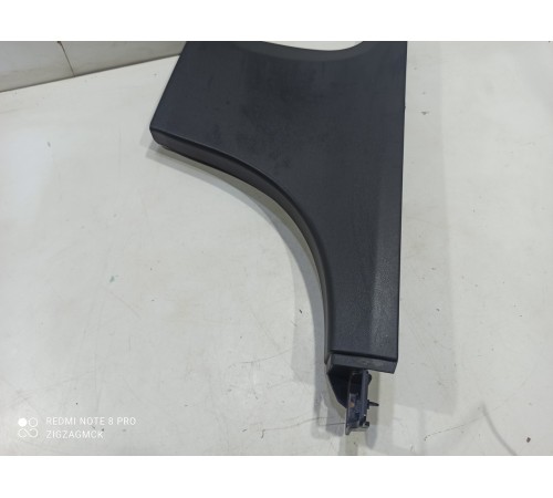 Обшивка центральной стойки(правая нижняя)