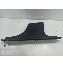 Обшивка центральной стойки(правая нижняя)