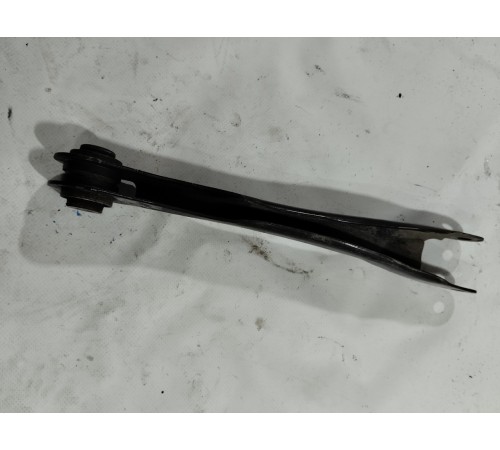 Рычаг задний левый нижний