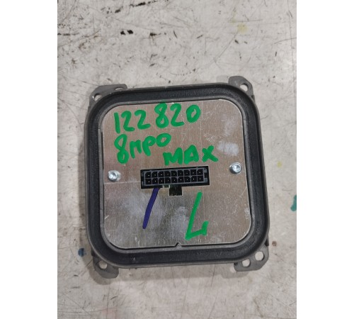 Блок розжига фары передний