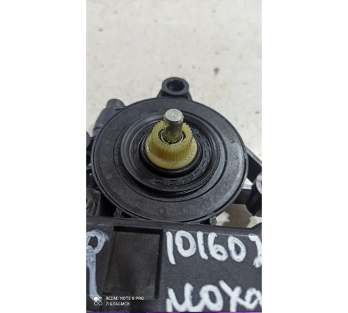 Моторчик стеклоподъемника (передний правый)