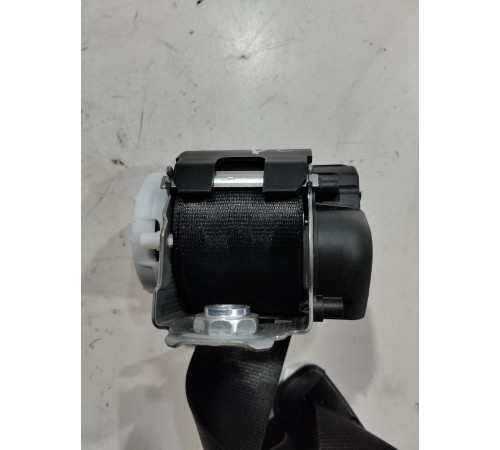 Ремень безопасности (задний левый)