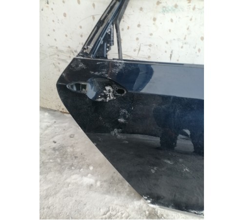 Дверь задняя правая