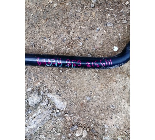 Стабилизатор передний