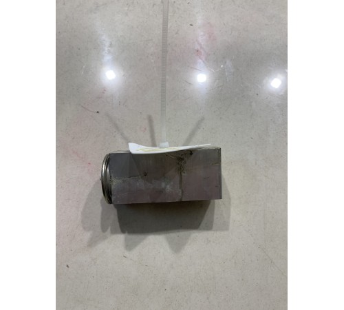 Расширительный клапан