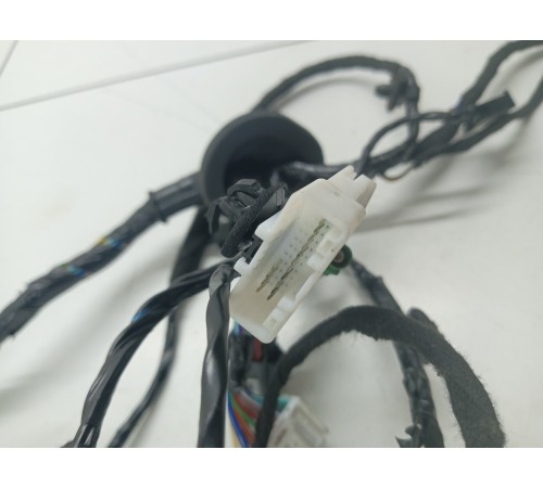 Электропроводка двери задняя правая