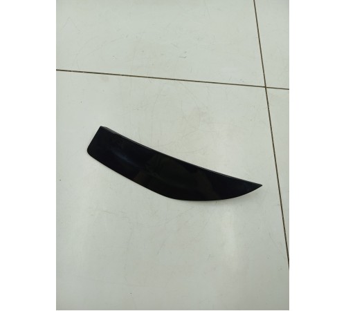 Накладка (молдинг) задняя левая