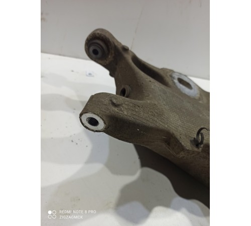 Рычаг задний правый