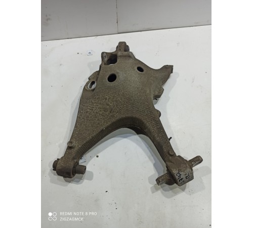 Рычаг задний правый