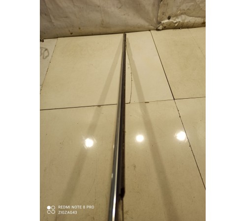 Уплотнитель стекла(передний левый наружный)