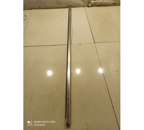 Уплотнитель стекла(передний левый наружный)