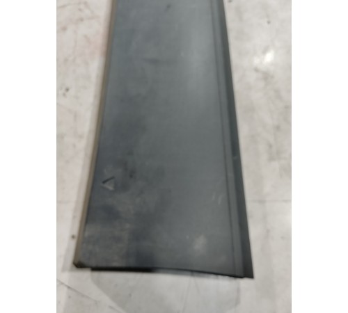 Накладка двери (задняя левая)