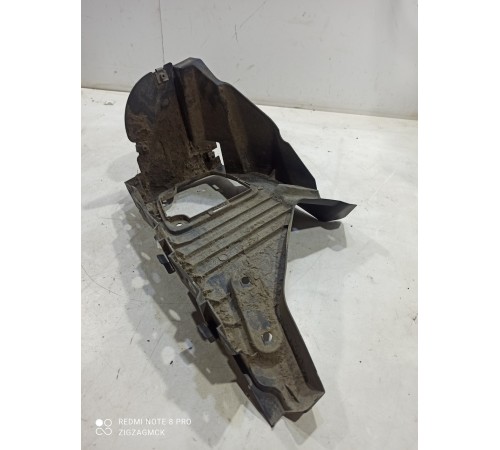 Подкрылок колеса задний правый