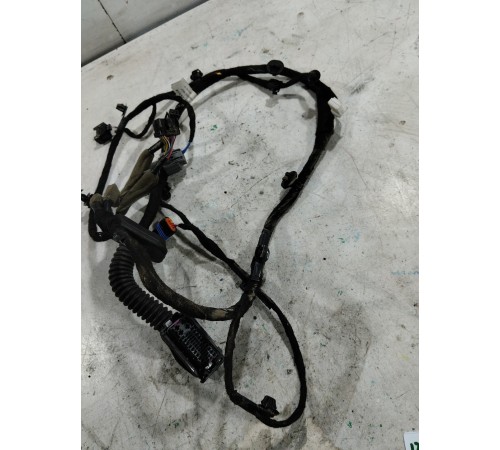 Электропроводка двери передняя левая