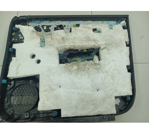 Обшивка двери передняя левая