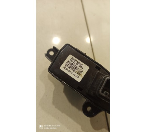 Кнопка подогрева сиденья передняя правая